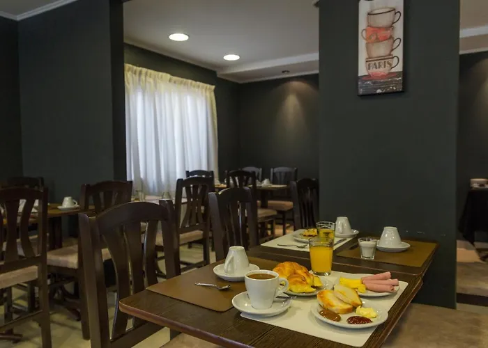 Hotel Cueva de las Manos